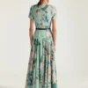 Long Dress in Viscose with Roses Print