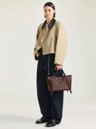 Medium the Snatch Bag in Grained Leather