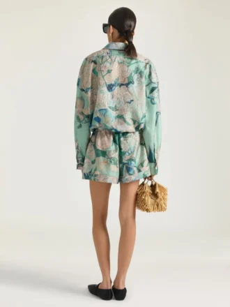 Shorts in Silk with Roses Print