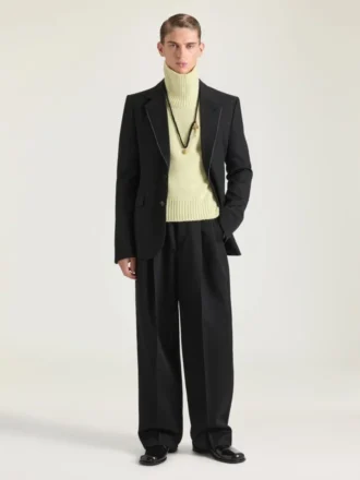 Single-Breasted Fitted Jacket in Wool